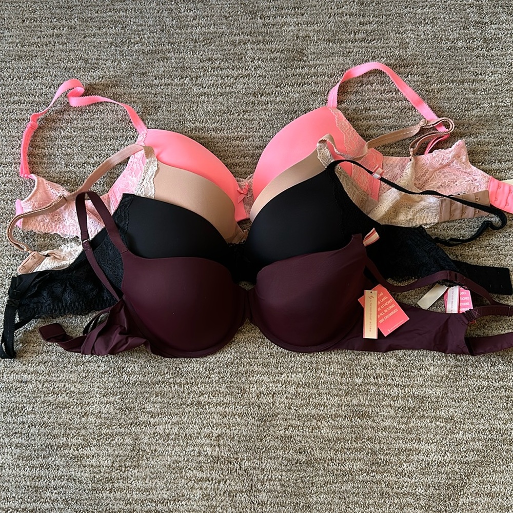 Lot of 4 Bras 2 NWT 2 worn once all 34D adj straps black maroon pink & beige
